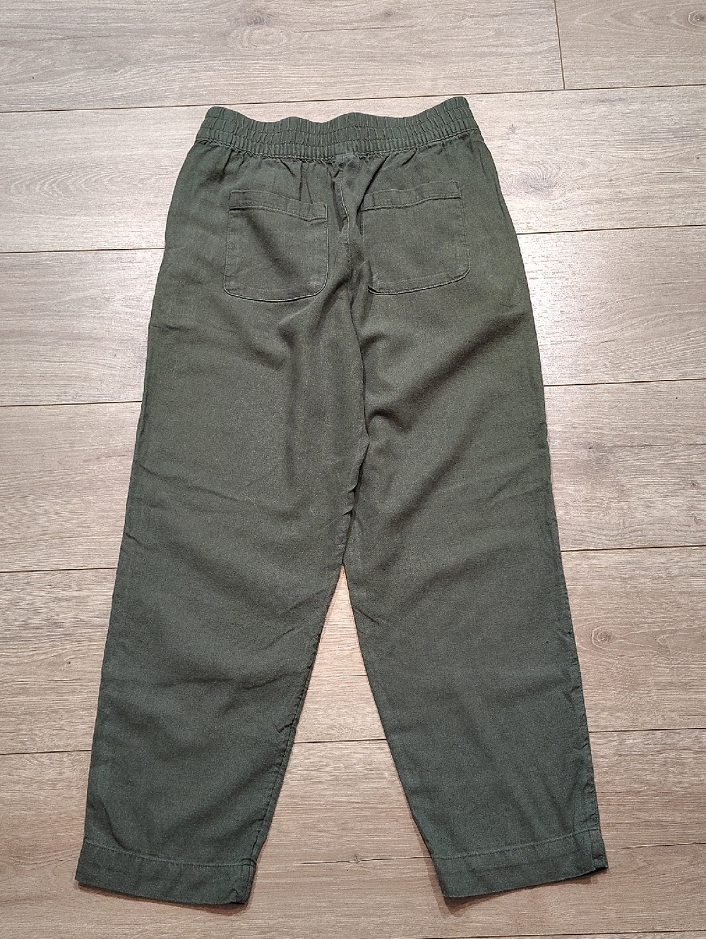 Old Navy Ladies Olive Green Capri Pants,  Ladies Size X-Small,  Summer Pants - Picture 5 of 10